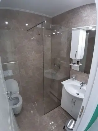 Basic Tek Büyük Yataklı Oda, 1 Büyük (Queen) Boy Yatak, Deniz Manzaralı