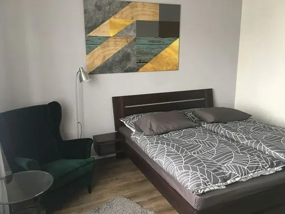 Standard Tek Büyük Yataklı Oda