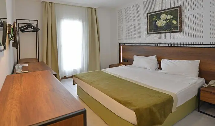 Standart 1 Çift Kişilik Veya 2 Tek Kişilik Yatak