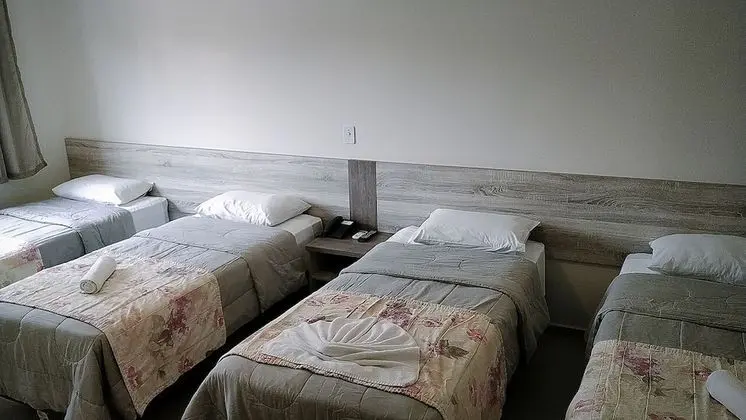 Family Dört Kişilik Oda