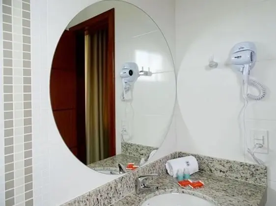 Luxury Tek Büyük Yataklı Oda
