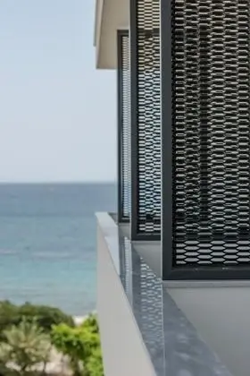 Standard Tek Büyük Yataklı Oda, Kısmi Deniz Manzarası