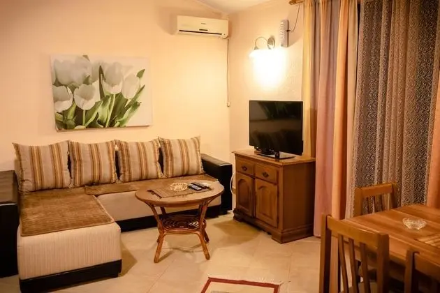 Apart Daire, Deniz Manzaralı