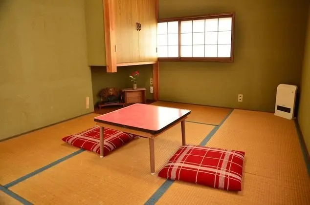 Ev (Japanese Style)