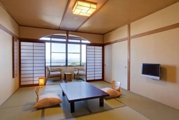 Traditional Oda