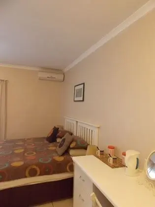 Üç Kişilik Oda