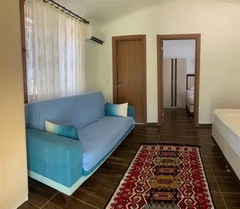 Aile Bungalov - Verandalı