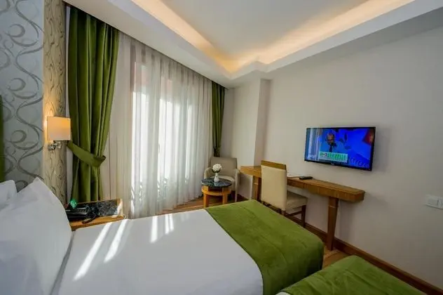 Standart Oda, Şehir Manzaralı