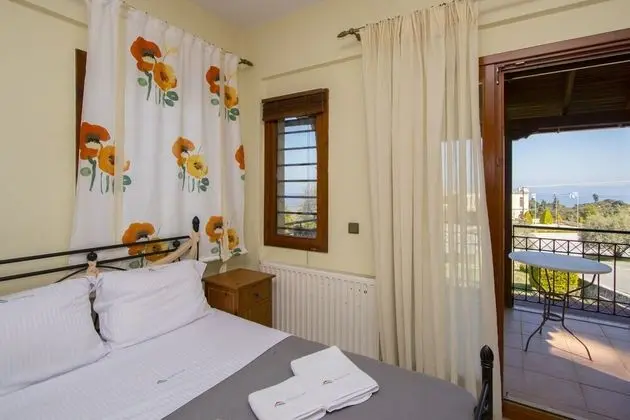 Ev, 4 Yatak Odası, Havuz Kullanımı