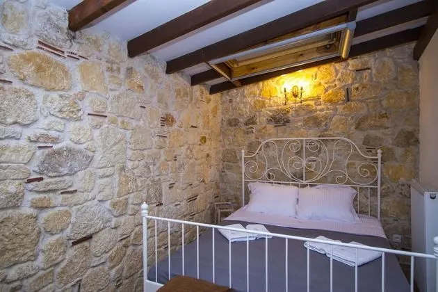 Ev, 4 Yatak Odası, Havuz Kullanımı