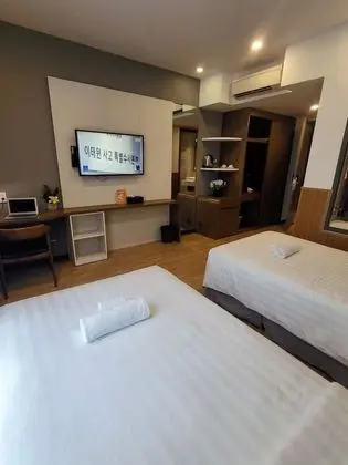 Superior Tek Büyük veya İki Ayrı Yataklı Oda