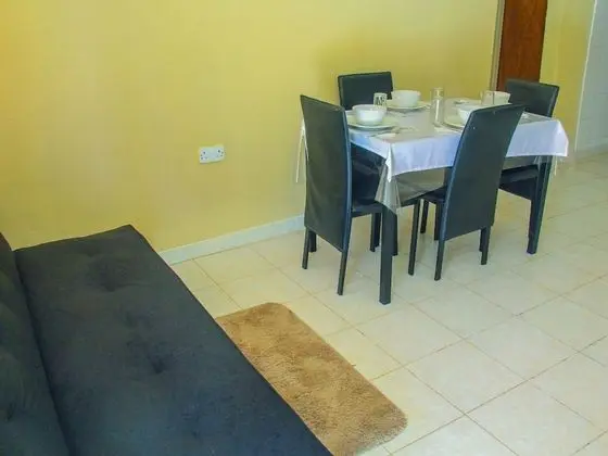Family Tek Büyük Yataklı Oda