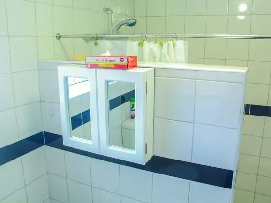 Family Tek Büyük Yataklı Oda