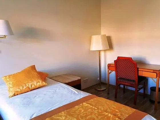 Comfort Tek Büyük veya İki Ayrı Yataklı Oda, Özel Banyo