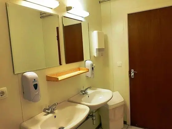 Standard İki Ayrı Yataklı Oda, Ortak Banyo