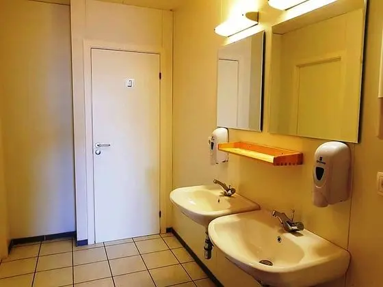 Standard İki Ayrı Yataklı Oda, Ortak Banyo