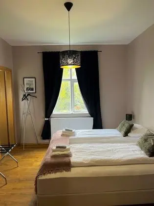 Tek Büyük veya İki Ayrı Yataklı Oda, Özel Banyo