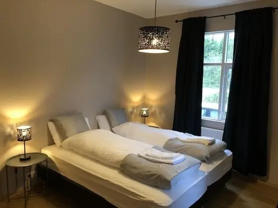 Tek Büyük veya İki Ayrı Yataklı Oda, Özel Banyo