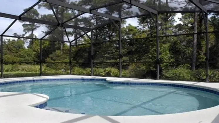 Family Villa, Bahçeli