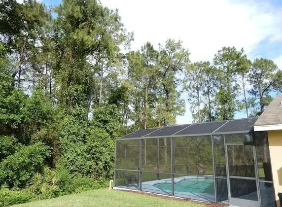 Family Villa, Bahçeli