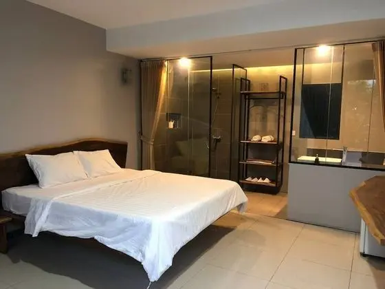 Deluxe Tek Büyük Yataklı Oda