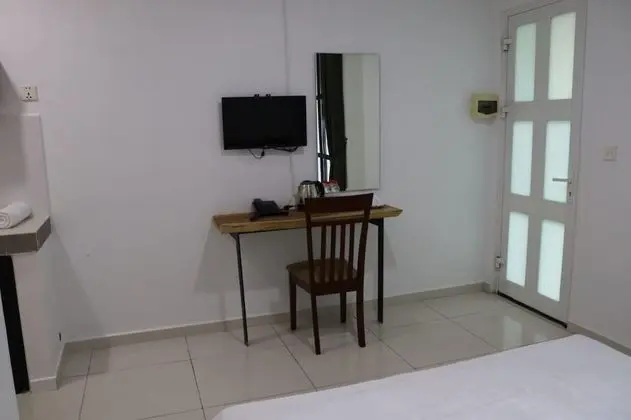 Standard Tek Büyük Yataklı Oda