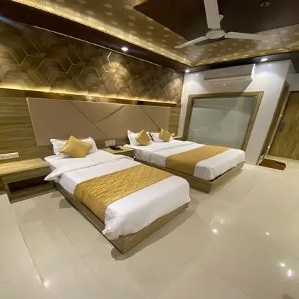 Deluxe Üç Kişilik Oda