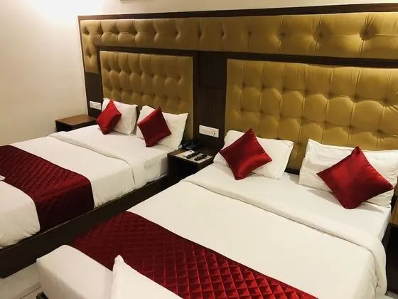 Deluxe Dört Kişilik Oda