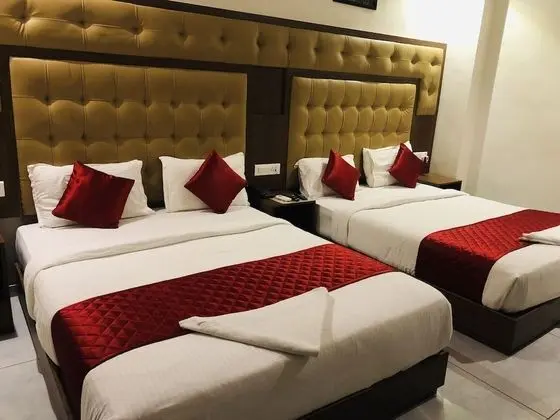 Deluxe Dört Kişilik Oda