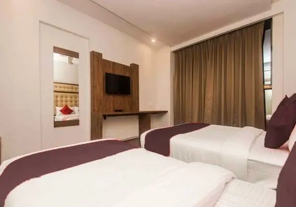 Deluxe Üç Kişilik Oda