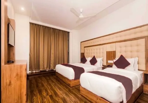 Deluxe Üç Kişilik Oda