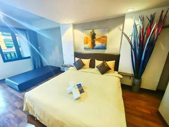 Deluxe Tek Büyük Yataklı Oda