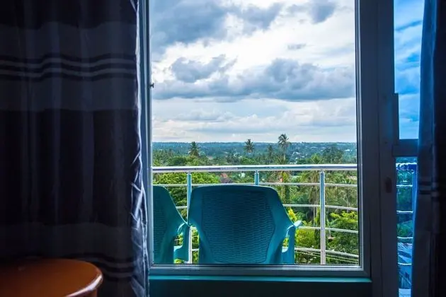 İki Ayrı Yataklı Oda, Sigara İçilmez, Balkon