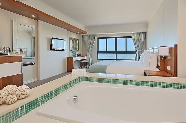 Sea Facing Robben Island King Room