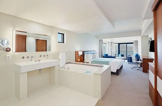 Sea Facing Table Mountain Junior Suite With Balcony