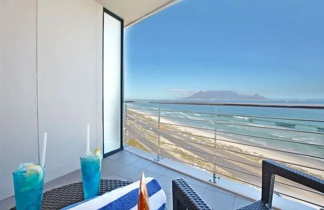 Sea Facing Table Mountain King Room With Balcony