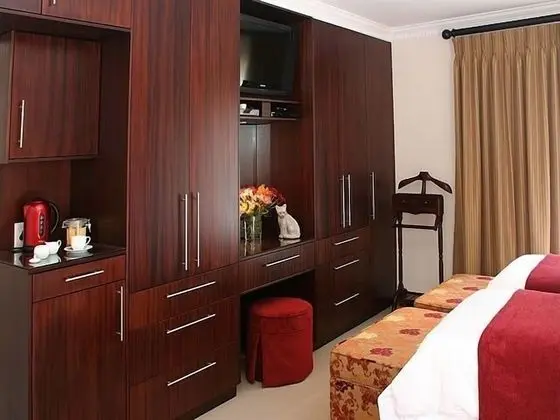 Deluxe Tek Büyük Yataklı Oda, 1 Yatak Odası, Sigara İçilmez, Özel Banyo (Shiraz Superior)