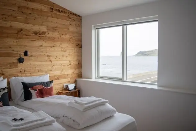 Basic Tek Büyük Yataklı Oda, Ortak Banyo, Deniz Manzaralı