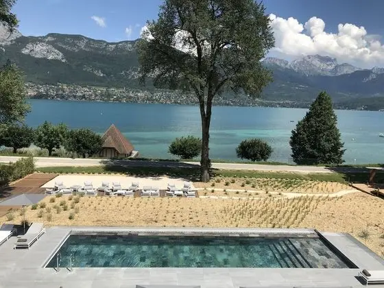 Oda, Göl Manzaralı