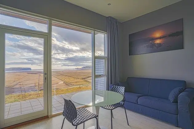 Stüdyo, Okyanus Manzaralı