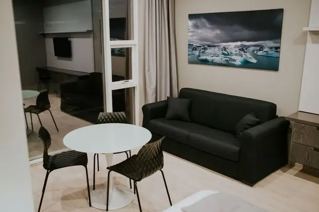 Stüdyo, Okyanus Manzaralı