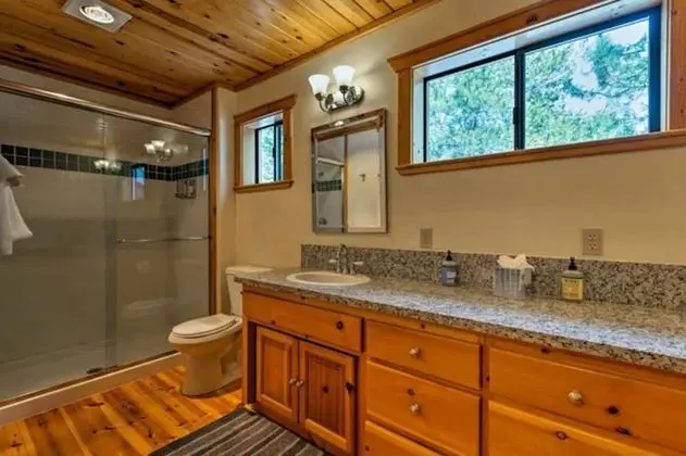 Ev (4 Bedrooms)