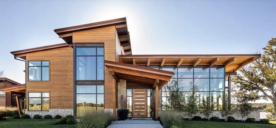 Ev (Black Bear Lodge)