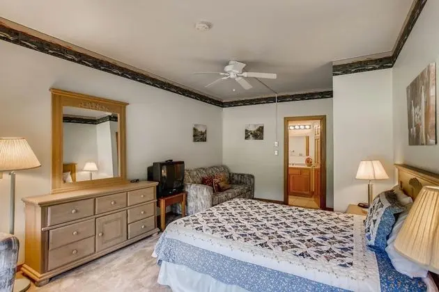 Daire, Birden Çok Yatak (Black Canyon Inn Unit A1/2)