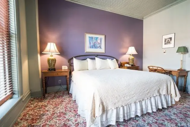 King Suite, 1 King Bed (Historic)