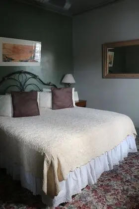 King Suite, 1 King Bed (Historic)