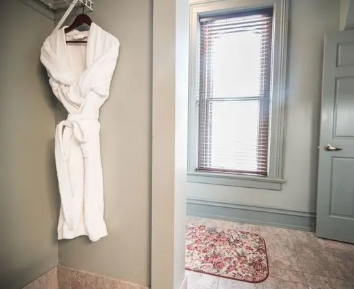 Spa Suite, Jetted Tub (Historic)