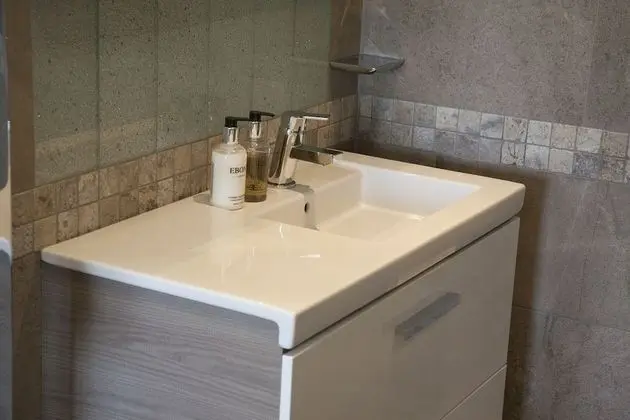 Luxury Apart Daire, 2 Yatak Odası, Vadi Manzaralı, Bahçeli