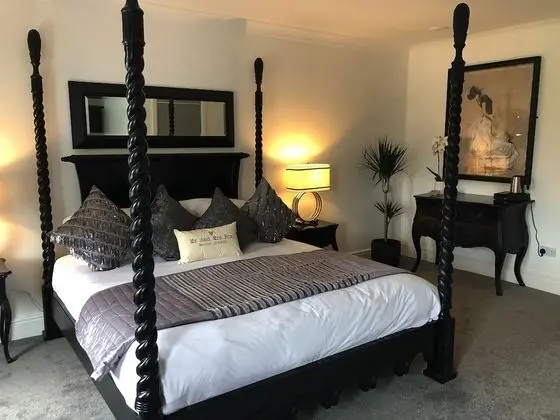 Honeymoon Tek Büyük Yataklı Oda, Banyolu/Duşlu