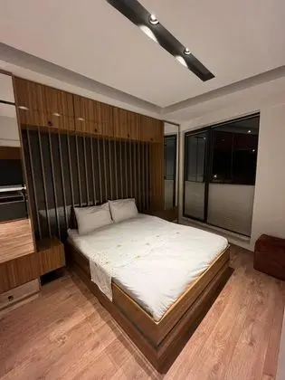 Standart Oda, Nehir Manzaralı, Balkonlu